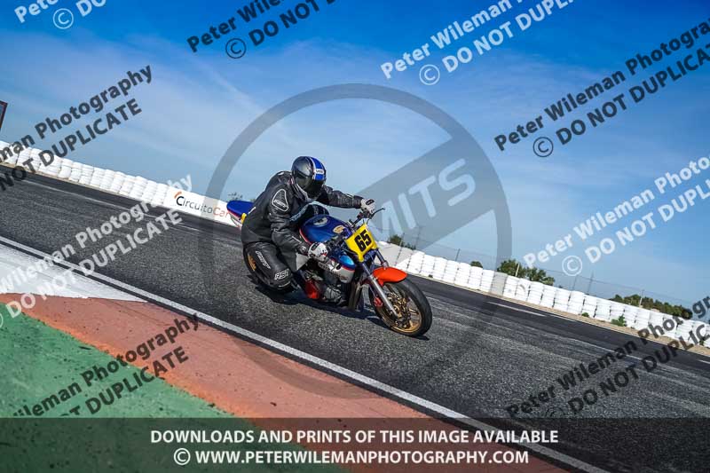 cadwell no limits trackday;cadwell park;cadwell park photographs;cadwell trackday photographs;enduro digital images;event digital images;eventdigitalimages;no limits trackdays;peter wileman photography;racing digital images;trackday digital images;trackday photos